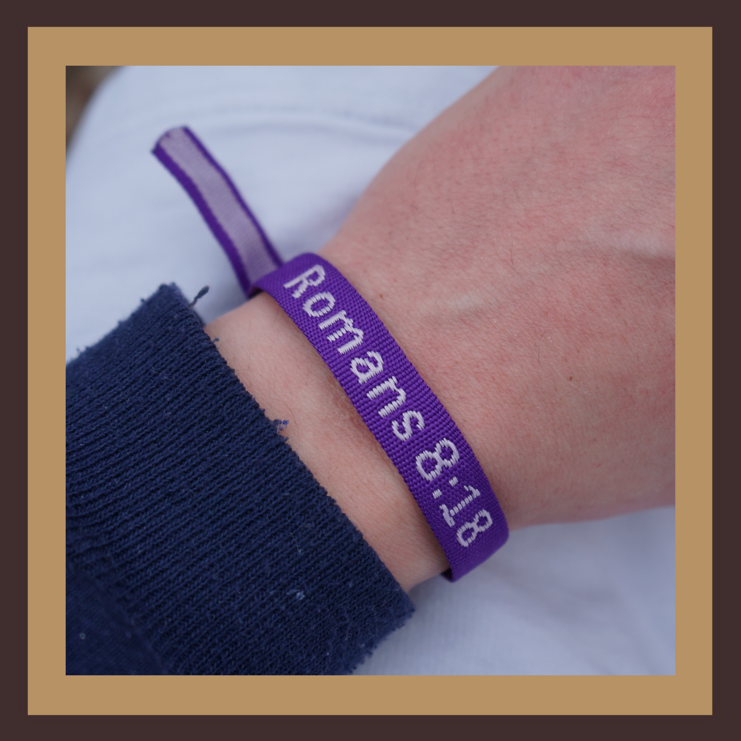 Romans 8:18 (Purple) Bible Verse Bracelet